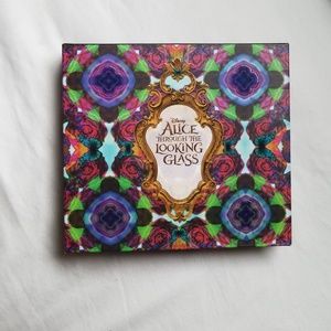 Urban Decay Alice Though the Looking Glass